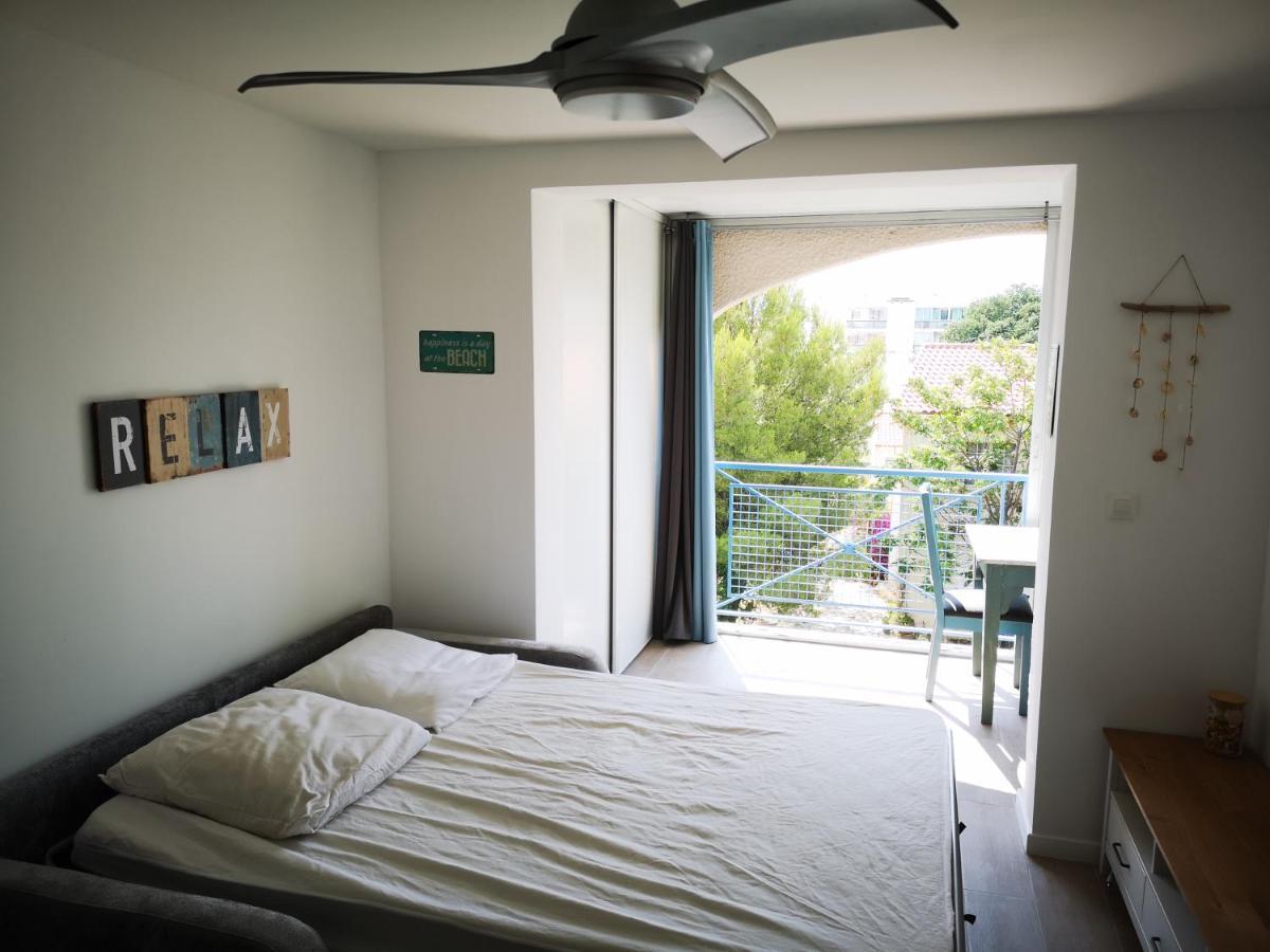 Appartement Avec Piscine Et Garage Proche Plage Et Commerces Ла Сен-сюр-Мер Екстериор снимка