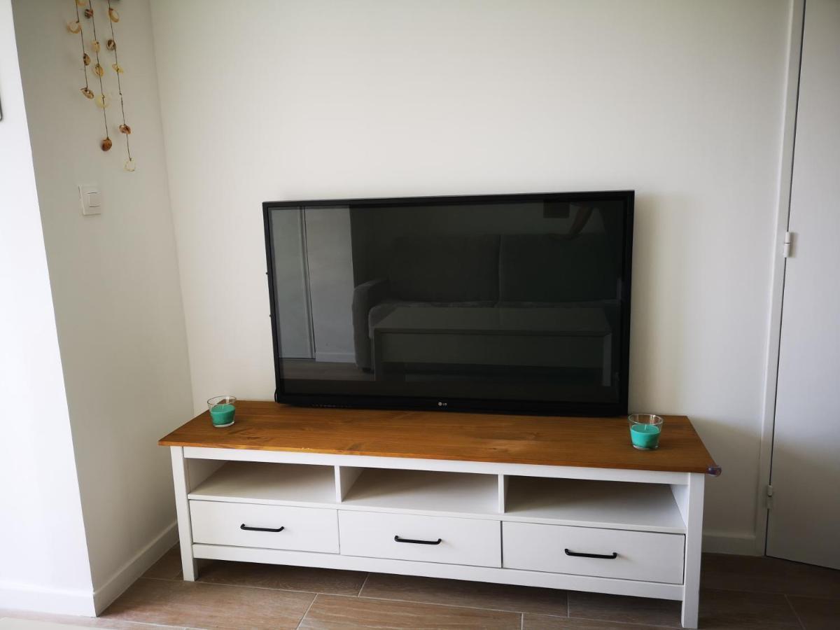 Appartement Avec Piscine Et Garage Proche Plage Et Commerces Ла Сен-сюр-Мер Екстериор снимка
