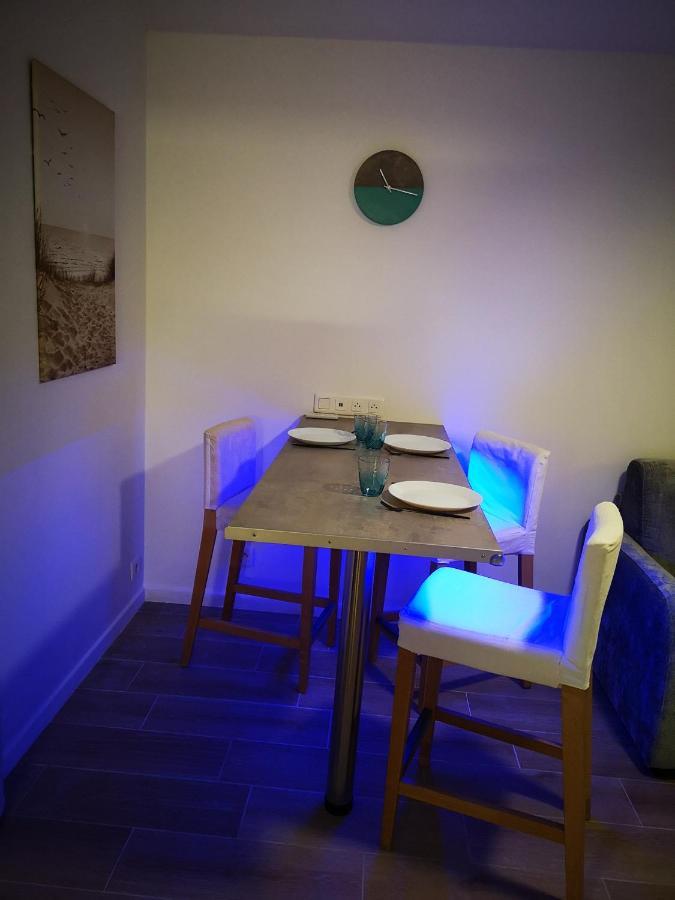 Appartement Avec Piscine Et Garage Proche Plage Et Commerces Ла Сен-сюр-Мер Екстериор снимка